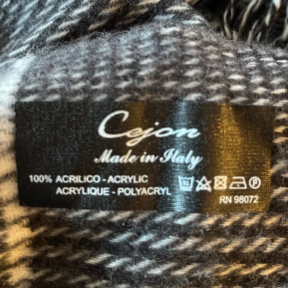 Cejon Made In Italy Black White Scarf